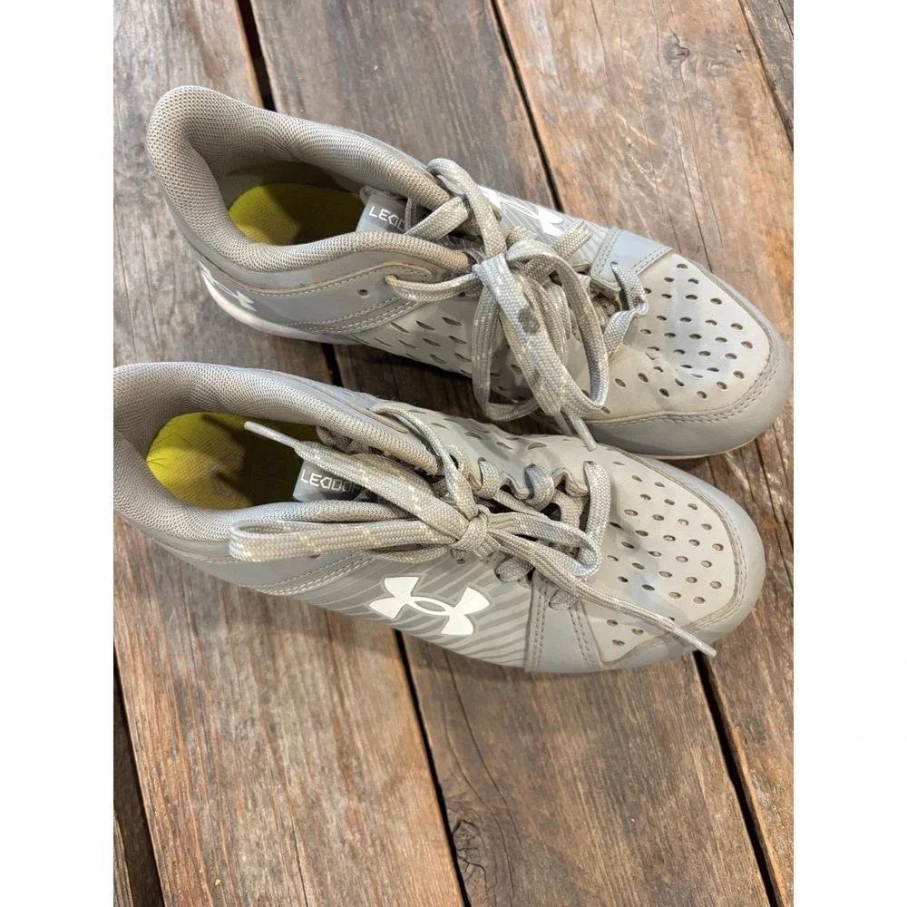 Under Armour kids baseball‎ t-ball cleats
